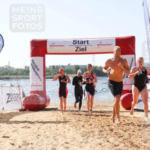 01.09.2024 - 17. Tribühne Triathlon Luisa Fischer http://msf.ph/oto/6895654 01.09.2024 11:17:08 Schwimmen 472, 478, 486, 524, 528, 545, 552, 553 meine-sportfotos.de