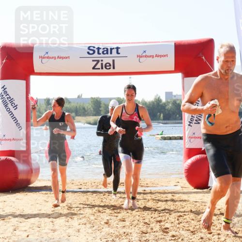 01.09.2024 - 17. Tribühne Triathlon Luisa Fischer http://msf.ph/oto/6895659 01.09.2024 11:17:09 Schwimmen 472, 478, 486, 524, 528, 545, 552, 553 meine-sportfotos.de