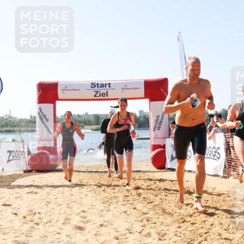 01.09.2024 - 17. Tribühne Triathlon Luisa Fischer http://msf.ph/oto/6895662 01.09.2024 11:17:09 Schwimmen 472, 478, 486, 524, 528, 545, 552, 553 meine-sportfotos.de