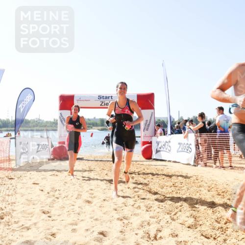 01.09.2024 - 17. Tribühne Triathlon Luisa Fischer http://msf.ph/oto/6895667 01.09.2024 11:17:10 Schwimmen 472, 478, 486, 524, 528, 545, 552, 553 meine-sportfotos.de