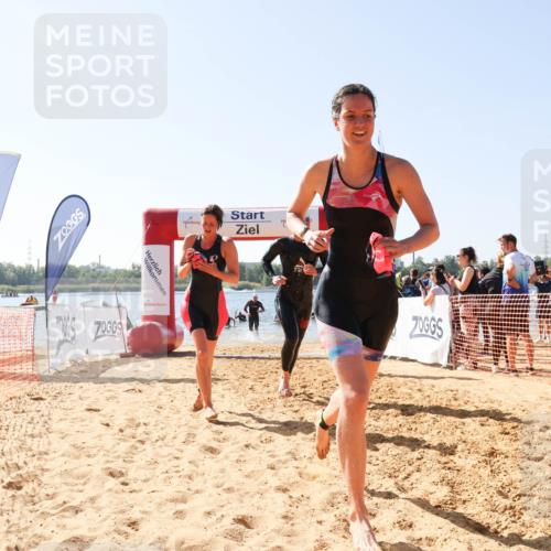01.09.2024 - 17. Tribühne Triathlon Luisa Fischer http://msf.ph/oto/6895669 01.09.2024 11:17:11 Schwimmen 472, 478, 486, 524, 528, 545, 552, 553 meine-sportfotos.de