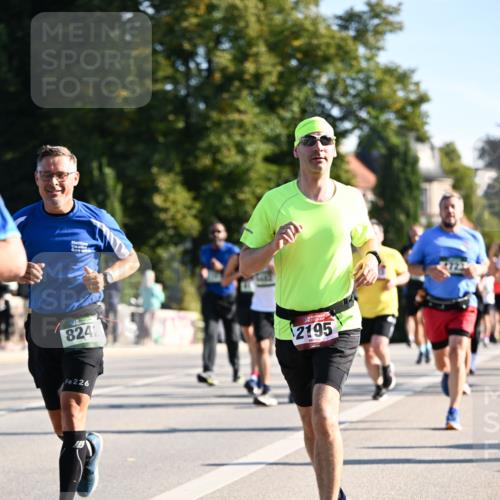 01.09.2024 - BARMER Alsterlauf Dr. Thomas Lammeyer http://msf.ph/oto/6895681 01.09.2024 09:33:19 Laufen 824, 2195, 226 meine-sportfotos.de