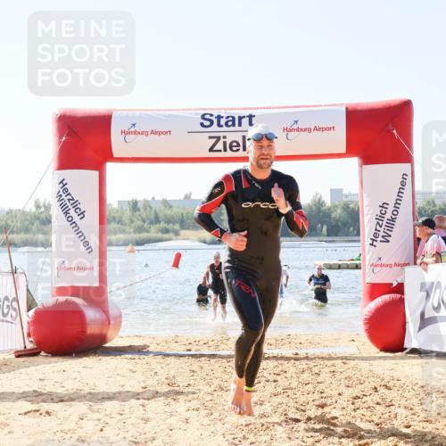 01.09.2024 - 17. Tribühne Triathlon Luisa Fischer http://msf.ph/oto/6895687 01.09.2024 11:17:16 Schwimmen 470, 472, 478, 498, 525, 528, 545, 552, 553 meine-sportfotos.de