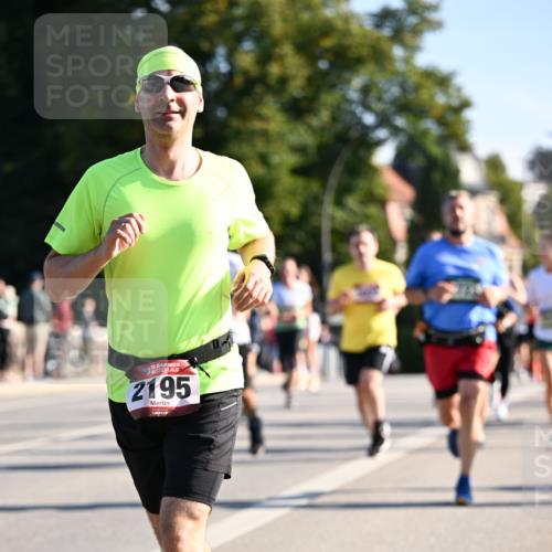 01.09.2024 - BARMER Alsterlauf Dr. Thomas Lammeyer http://msf.ph/oto/6895688 01.09.2024 09:33:20 Laufen 2195 meine-sportfotos.de