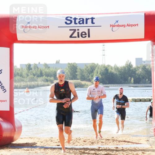01.09.2024 - 17. Tribühne Triathlon Luisa Fischer http://msf.ph/oto/6895698 01.09.2024 11:17:21 Schwimmen 470, 474, 478, 498, 513, 525 meine-sportfotos.de