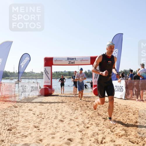 01.09.2024 - 17. Tribühne Triathlon Luisa Fischer http://msf.ph/oto/6895713 01.09.2024 11:17:24 Schwimmen 470, 474, 478, 495, 498, 513, 525 meine-sportfotos.de