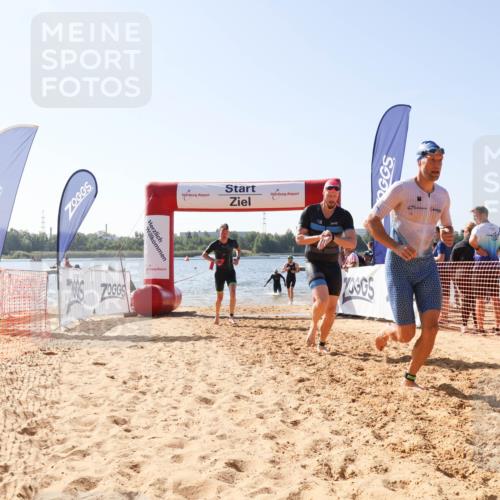 01.09.2024 - 17. Tribühne Triathlon Luisa Fischer http://msf.ph/oto/6895724 01.09.2024 11:17:26 Schwimmen 470, 474, 495, 498, 513, 525 meine-sportfotos.de