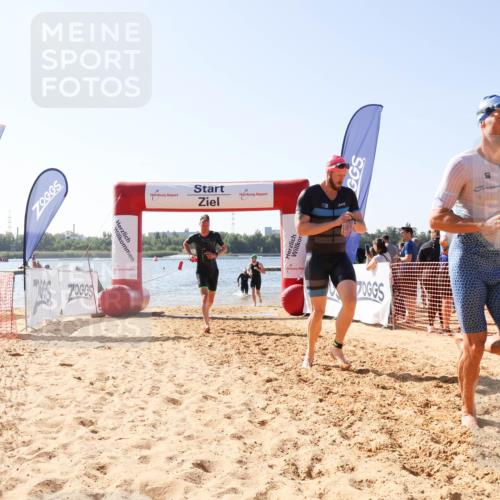 01.09.2024 - 17. Tribühne Triathlon Luisa Fischer http://msf.ph/oto/6895726 01.09.2024 11:17:27 Schwimmen 470, 474, 495, 498, 513, 525 meine-sportfotos.de