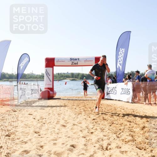 01.09.2024 - 17. Tribühne Triathlon Luisa Fischer http://msf.ph/oto/6895731 01.09.2024 11:17:28 Schwimmen 470, 474, 495, 498, 513, 525 meine-sportfotos.de