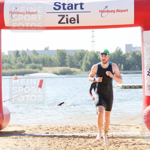 01.09.2024 - 17. Tribühne Triathlon Luisa Fischer http://msf.ph/oto/6895736 01.09.2024 11:17:30 Schwimmen 470, 474, 495, 498, 513, 525 meine-sportfotos.de
