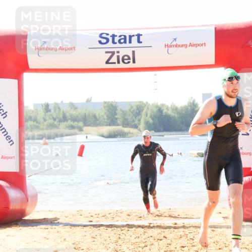 01.09.2024 - 17. Tribühne Triathlon Luisa Fischer http://msf.ph/oto/6895741 01.09.2024 11:17:31 Schwimmen 474, 495, 498, 513, 525 meine-sportfotos.de