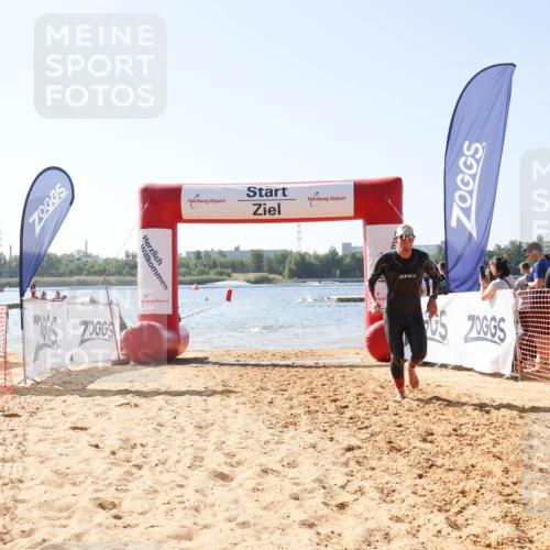 01.09.2024 - 17. Tribühne Triathlon Luisa Fischer http://msf.ph/oto/6895753 01.09.2024 11:17:34 Schwimmen 455, 474, 495, 513 meine-sportfotos.de