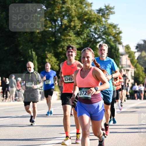 01.09.2024 - BARMER Alsterlauf Dr. Thomas Lammeyer http://msf.ph/oto/6895766 01.09.2024 09:33:28 Laufen 5190, 8345, 372 meine-sportfotos.de