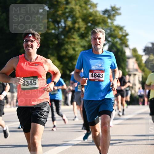 01.09.2024 - BARMER Alsterlauf Dr. Thomas Lammeyer http://msf.ph/oto/6895779 01.09.2024 09:33:29 Laufen 135, 8345, 4843 meine-sportfotos.de