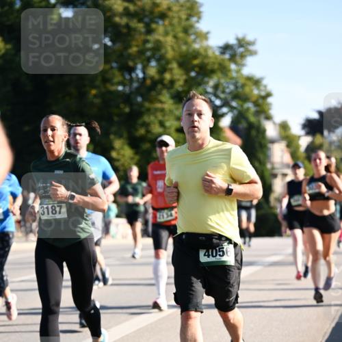 01.09.2024 - BARMER Alsterlauf Dr. Thomas Lammeyer http://msf.ph/oto/6895793 01.09.2024 09:33:30 Laufen 3187, 4056 meine-sportfotos.de