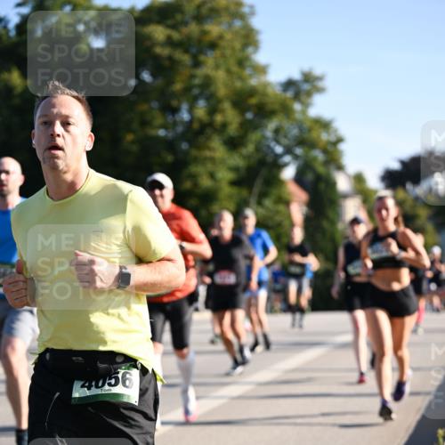 01.09.2024 - BARMER Alsterlauf Dr. Thomas Lammeyer http://msf.ph/oto/6895799 01.09.2024 09:33:31 Laufen 4056 meine-sportfotos.de