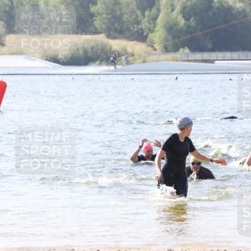 01.09.2024 - 17. Tribühne Triathlon Luisa Fischer http://msf.ph/oto/6895812 01.09.2024 11:18:26 Schwimmen 452, 456, 464 meine-sportfotos.de