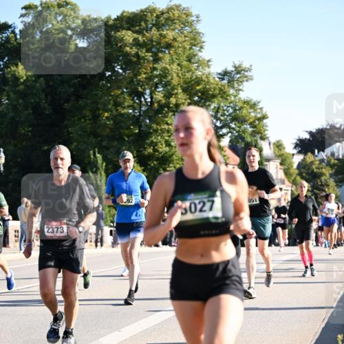 01.09.2024 - BARMER Alsterlauf Dr. Thomas Lammeyer http://msf.ph/oto/6895813 01.09.2024 09:33:33 Laufen 2373, 92, 3027, 051 meine-sportfotos.de