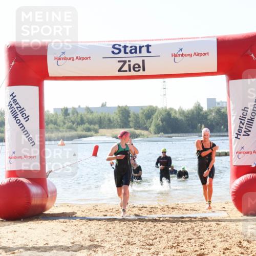 01.09.2024 - 17. Tribühne Triathlon Luisa Fischer http://msf.ph/oto/6895832 01.09.2024 11:18:33 Schwimmen 452, 456, 464, 466, 484, 488 meine-sportfotos.de