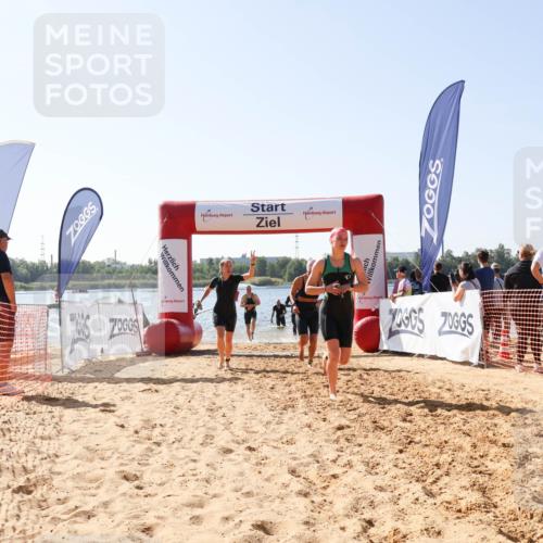 01.09.2024 - 17. Tribühne Triathlon Luisa Fischer http://msf.ph/oto/6895844 01.09.2024 11:18:36 Schwimmen 452, 456, 464, 466, 484, 488 meine-sportfotos.de