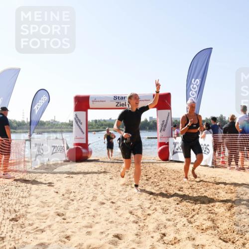 01.09.2024 - 17. Tribühne Triathlon Luisa Fischer http://msf.ph/oto/6895854 01.09.2024 11:18:37 Schwimmen 452, 456, 464, 466, 467, 484, 488 meine-sportfotos.de