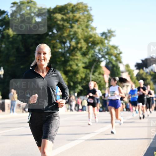 01.09.2024 - BARMER Alsterlauf Dr. Thomas Lammeyer http://msf.ph/oto/6895855 01.09.2024 09:33:37 Laufen  meine-sportfotos.de