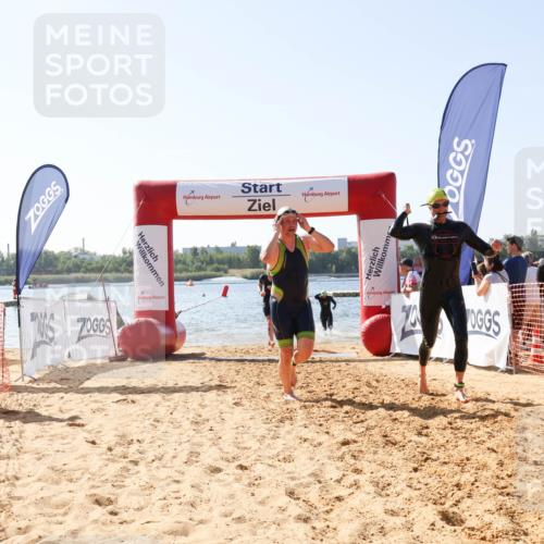 01.09.2024 - 17. Tribühne Triathlon Luisa Fischer http://msf.ph/oto/6895870 01.09.2024 11:18:41 Schwimmen 452, 456, 464, 466, 467, 469, 484, 488 meine-sportfotos.de