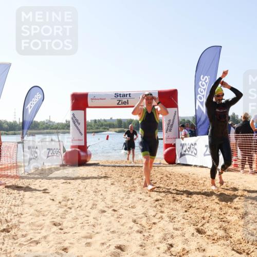 01.09.2024 - 17. Tribühne Triathlon Luisa Fischer http://msf.ph/oto/6895872 01.09.2024 11:18:41 Schwimmen 452, 456, 464, 466, 467, 469, 484, 488 meine-sportfotos.de