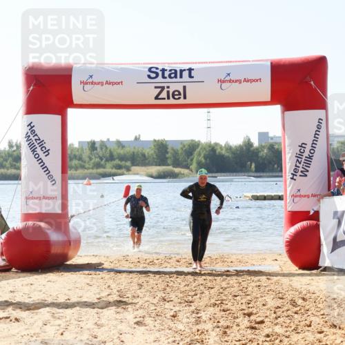 01.09.2024 - 17. Tribühne Triathlon Luisa Fischer http://msf.ph/oto/6895887 01.09.2024 11:18:45 Schwimmen 466, 467, 469, 481, 484, 488 meine-sportfotos.de