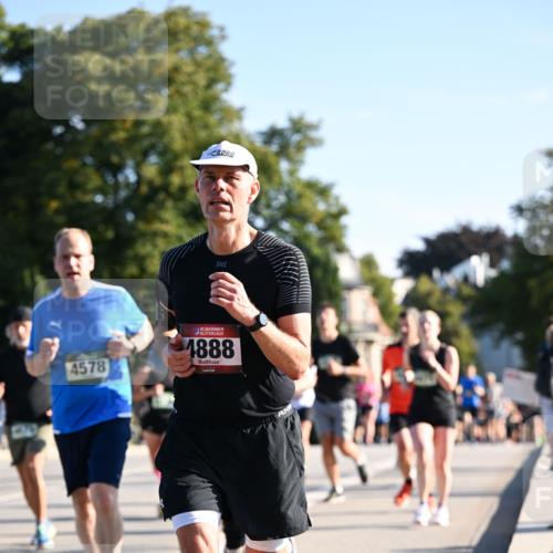 01.09.2024 - BARMER Alsterlauf Dr. Thomas Lammeyer http://msf.ph/oto/6895915 01.09.2024 09:33:43 Laufen 4578, 135, 4888 meine-sportfotos.de