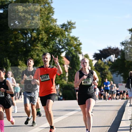 01.09.2024 - BARMER Alsterlauf Dr. Thomas Lammeyer http://msf.ph/oto/6895934 01.09.2024 09:33:45 Laufen 26, 5091, 4971 meine-sportfotos.de