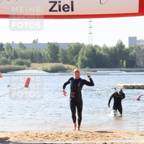 01.09.2024 - 17. Tribühne Triathlon Luisa Fischer http://msf.ph/oto/6895951 01.09.2024 11:19:14 Schwimmen 480, 516 meine-sportfotos.de