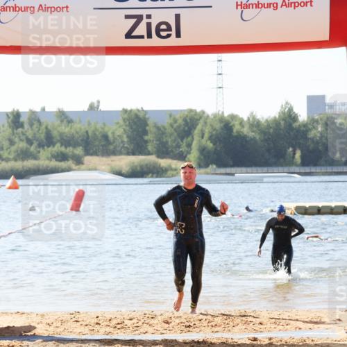 01.09.2024 - 17. Tribühne Triathlon Luisa Fischer http://msf.ph/oto/6895953 01.09.2024 11:19:15 Schwimmen 480, 516 meine-sportfotos.de