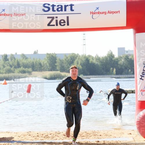 01.09.2024 - 17. Tribühne Triathlon Luisa Fischer http://msf.ph/oto/6895959 01.09.2024 11:19:17 Schwimmen 480, 516 meine-sportfotos.de