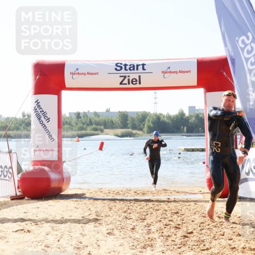 01.09.2024 - 17. Tribühne Triathlon Luisa Fischer http://msf.ph/oto/6895971 01.09.2024 11:19:19 Schwimmen 480, 516 meine-sportfotos.de