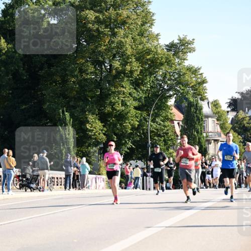 01.09.2024 - BARMER Alsterlauf Dr. Thomas Lammeyer http://msf.ph/oto/6895974 01.09.2024 09:33:49 Laufen 5000, 3342, 5241, 2249 meine-sportfotos.de