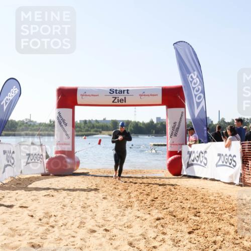 01.09.2024 - 17. Tribühne Triathlon Luisa Fischer http://msf.ph/oto/6895976 01.09.2024 11:19:21 Schwimmen 480, 516 meine-sportfotos.de