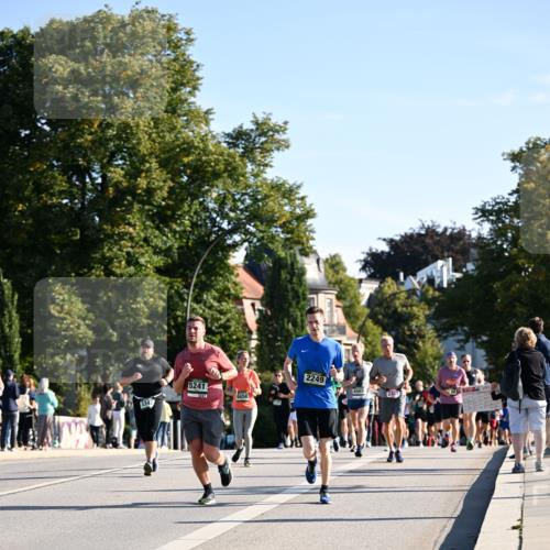 01.09.2024 - BARMER Alsterlauf Dr. Thomas Lammeyer http://msf.ph/oto/6895986 01.09.2024 09:33:51 Laufen 5241, 4656, 2249 meine-sportfotos.de