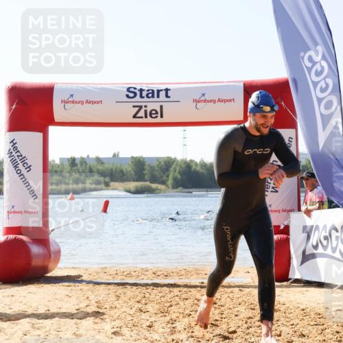 01.09.2024 - 17. Tribühne Triathlon Luisa Fischer http://msf.ph/oto/6895987 01.09.2024 11:19:23 Schwimmen 480, 516 meine-sportfotos.de