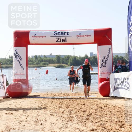 01.09.2024 - 17. Tribühne Triathlon Luisa Fischer http://msf.ph/oto/6896016 01.09.2024 11:19:42 Schwimmen 491, 500, 539 meine-sportfotos.de