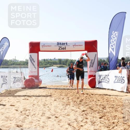 01.09.2024 - 17. Tribühne Triathlon Luisa Fischer http://msf.ph/oto/6896022 01.09.2024 11:19:44 Schwimmen 491, 500, 539 meine-sportfotos.de