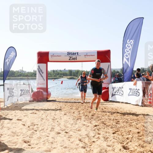 01.09.2024 - 17. Tribühne Triathlon Luisa Fischer http://msf.ph/oto/6896026 01.09.2024 11:19:45 Schwimmen 491, 500, 539 meine-sportfotos.de