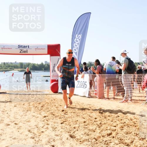 01.09.2024 - 17. Tribühne Triathlon Luisa Fischer http://msf.ph/oto/6896035 01.09.2024 11:19:48 Schwimmen 491, 500, 539 meine-sportfotos.de