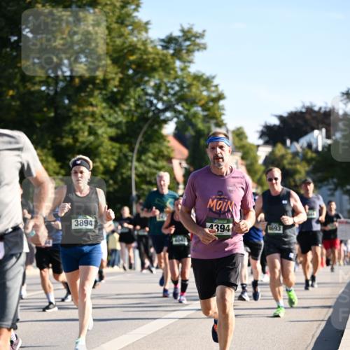 01.09.2024 - BARMER Alsterlauf Dr. Thomas Lammeyer http://msf.ph/oto/6896053 01.09.2024 09:33:58 Laufen 3894, 4394, 4693 meine-sportfotos.de