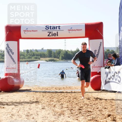 01.09.2024 - 17. Tribühne Triathlon Luisa Fischer http://msf.ph/oto/6896105 01.09.2024 11:20:10 Schwimmen 490, 519, 555, 556, 559, 561 meine-sportfotos.de