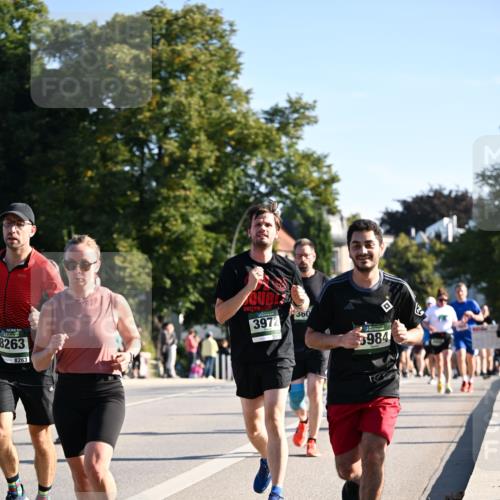 01.09.2024 - BARMER Alsterlauf Dr. Thomas Lammeyer http://msf.ph/oto/6896117 01.09.2024 09:34:05 Laufen 8263, 8263, 3972, 360, 3984 meine-sportfotos.de