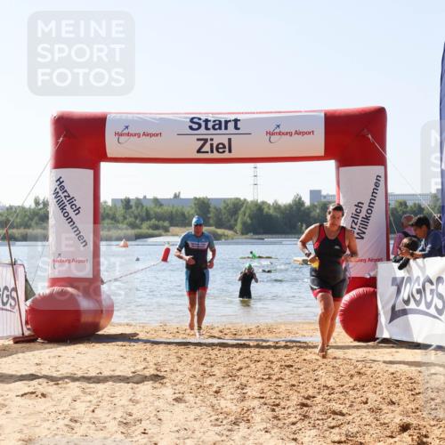 01.09.2024 - 17. Tribühne Triathlon Luisa Fischer http://msf.ph/oto/6896122 01.09.2024 11:20:19 Schwimmen 477, 499, 556 meine-sportfotos.de