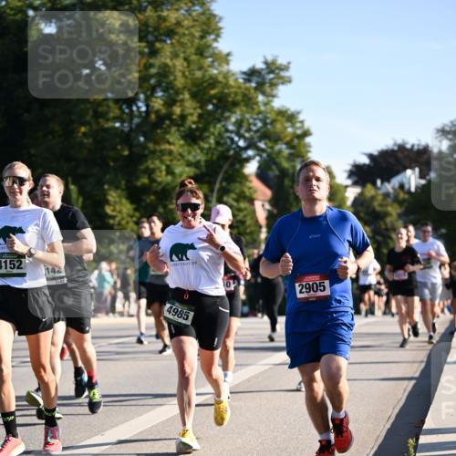 01.09.2024 - BARMER Alsterlauf Dr. Thomas Lammeyer http://msf.ph/oto/6896165 01.09.2024 09:34:11 Laufen 4152, 142, 3142, 4985, 2905 meine-sportfotos.de