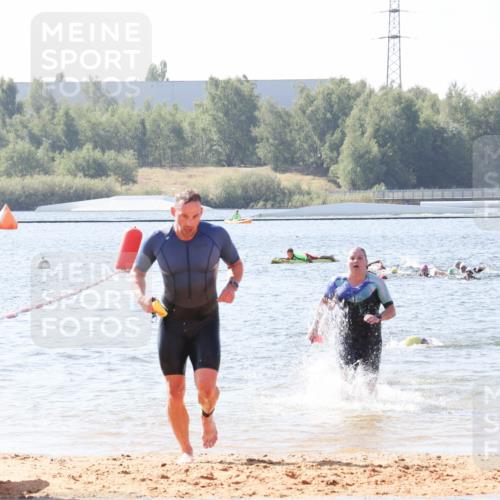 01.09.2024 - 17. Tribühne Triathlon Luisa Fischer http://msf.ph/oto/6896180 01.09.2024 11:20:59 Schwimmen 479, 487, 560 meine-sportfotos.de