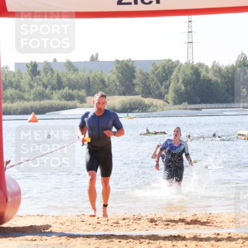 01.09.2024 - 17. Tribühne Triathlon Luisa Fischer http://msf.ph/oto/6896183 01.09.2024 11:20:59 Schwimmen 479, 487, 560 meine-sportfotos.de